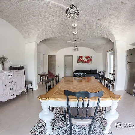Trullo Particular Affittacamere Cisternino